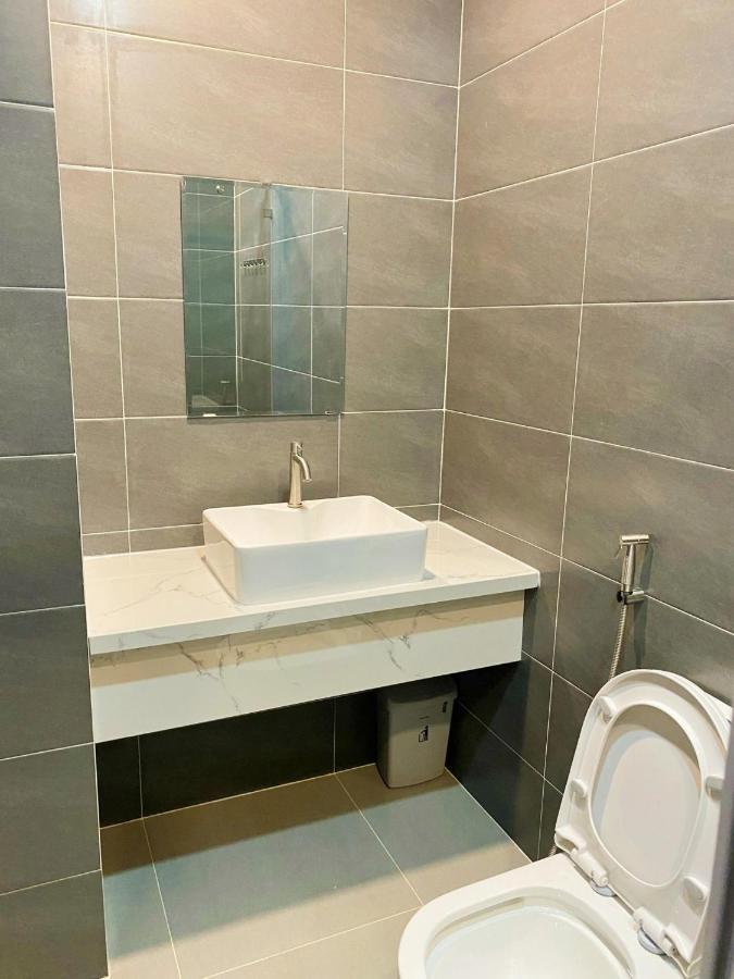 Start House Coliving Walk 5 Minute To The Airport Apartment Ho Chi Minh City Bagian luar foto
